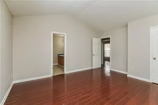 5639 Eagles Feather, Riverdale, GA 30274 - Photo 9
