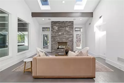 2883 W Roxboro Road NE, Atlanta, GA 30324 - Photo 29