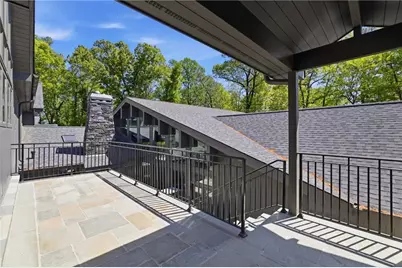 2883 W Roxboro Road NE, Atlanta, GA 30324 - Photo 81