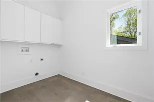 2883 W Roxboro Rd NE, Atlanta, GA 30324 - Photo 79