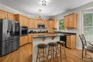 615 Stonebriar Way SW, Atlanta, GA 30331 - Photo 13