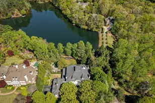 1095 Stonegate Ct, Roswell, GA 30075 - Photo 173