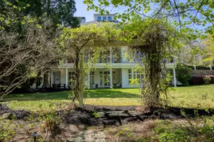 1095 Stonegate Ct, Roswell, GA 30075 - Photo 147