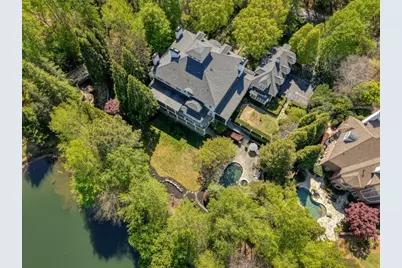 1095 Stonegate Court, Roswell, GA 30075 - Photo 183