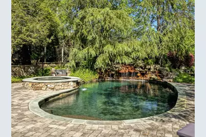 1095 Stonegate Court, Roswell, GA 30075 - Photo 195