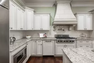3282 Pinestream Rd NW, Atlanta, GA 30327 - Photo 15