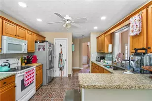 3540 Duncan Bridge Dr, Buford, GA 30519 - Photo 9