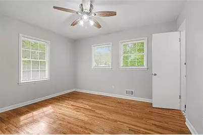 4264 Oakwoods Court, Stone Mountain, GA 30083 - Photo 5