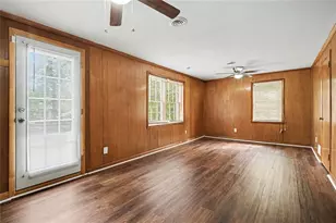 4264 Oakwoods Ct, Stone Mountain, GA 30083 - Photo 11