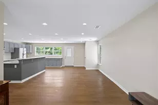 103 Farmington Dr, Woodstock, GA 30188 - Photo 5