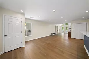 103 Farmington Dr, Woodstock, GA 30188 - Photo 9