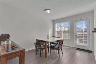 127 Chastain Cir, Newnan, GA 30263 - Photo 13