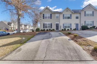 127 Chastain Circle, Newnan, GA 30263 - Photo 1