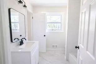 3211 Thrasher Cir, Decatur, GA 30032 - Photo 17