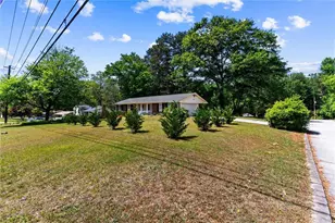 999 Chestnut Oak Ct, Lawrenceville, GA 30046 - Photo 3