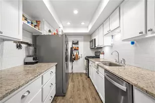 6851 Roswell Rd, Sandy Springs, GA 30328 - Photo 15