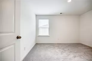 1649 Hay Patch Ln, Loganville, GA 30052 - Photo 21