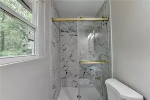 1018 Wayne Dr, Snellville, GA 30078 - Photo 35