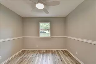 1018 Wayne Dr, Snellville, GA 30078 - Photo 27