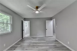 1018 Wayne Dr, Snellville, GA 30078 - Photo 31