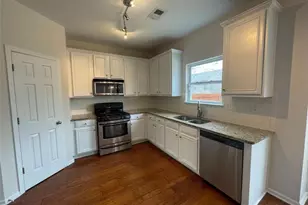 4205 Pointe Vecchio Cir, Cumming, GA 30040 - Photo 11