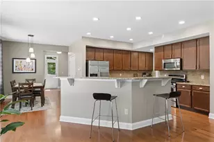 1090 Chelsey Way, Roswell, GA 30075 - Photo 11