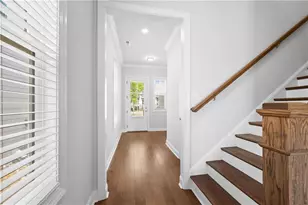 637 Skytop Dr, Cumming, GA 30040 - Photo 3