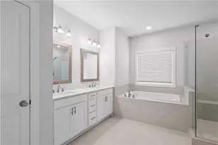 637 Skytop Dr, Cumming, GA 30040 - Photo 29