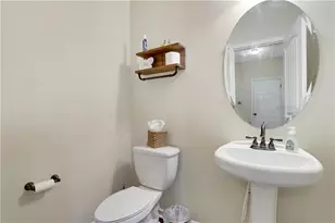 2710 Evan Manor Ln, Cumming, GA 30041 - Photo 17