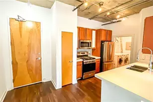 395 Central Park Pl, Atlanta, GA 30312 - Photo 29
