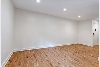 1133 Clairemont Avenue #D, Decatur, GA 30030 - Photo 5