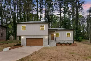 2911 Pine Valley Cir, Atlanta, GA 30344 - Photo 1