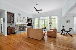 210 Darwish Dr, McDonough, GA 30252 - Photo 9