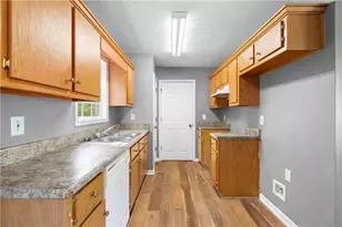332 Lavista Dr SW, Calhoun, GA 30701 - Photo 7
