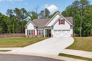593 Dunagan Ct, Winder, GA 30680 - Photo 3