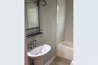 1750 Linwood Avenue, Atlanta, GA 30344 - Photo 15