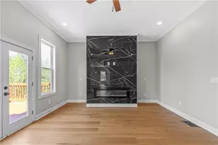5618 Live Sage Dr, Atlanta, GA 30349 - Photo 9