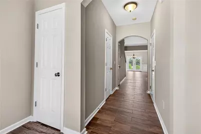4909 Sherwood Way, Cumming, GA 30040 - Photo 5