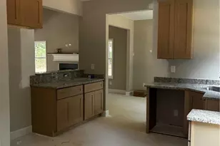 135 Lumby Ln, Covington, GA 30016 - Photo 3