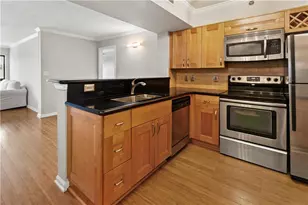 795 Hammond Dr, Atlanta, GA 30328 - Photo 7