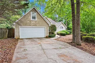 393 Victoria Ln, Stockbridge, GA 30281 - Photo 3