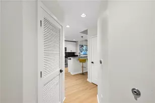 250 Pharr Rd NE, Atlanta, GA 30305 - Photo 5