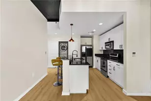 250 Pharr Rd NE, Atlanta, GA 30305 - Photo 7
