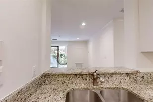 300 Johnson Ferry Road NE, Sandy Springs, GA 30328 - Photo 19