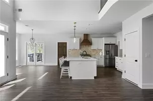 401 Blossom Trl, Acworth, GA 30101 - Photo 13