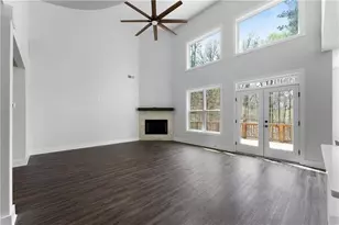 401 Blossom Trl, Acworth, GA 30101 - Photo 19