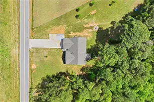 1269 Covered Bridge Rd, Covington, GA 30016 - Photo 29