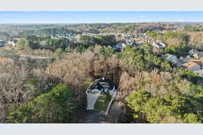 507 Karen Lane, Woodstock, GA 30188 - Photo 3