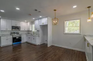 1044 Rocksprings, Forest Park, GA 30297 - Photo 9