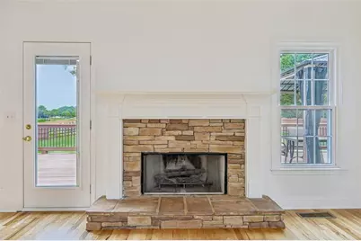 7125 Creek Ridge, Gainesville, GA 30506 - Photo 11